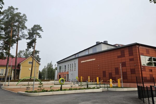 Sorrilan yhtenäiskoulu, Valkeakoski